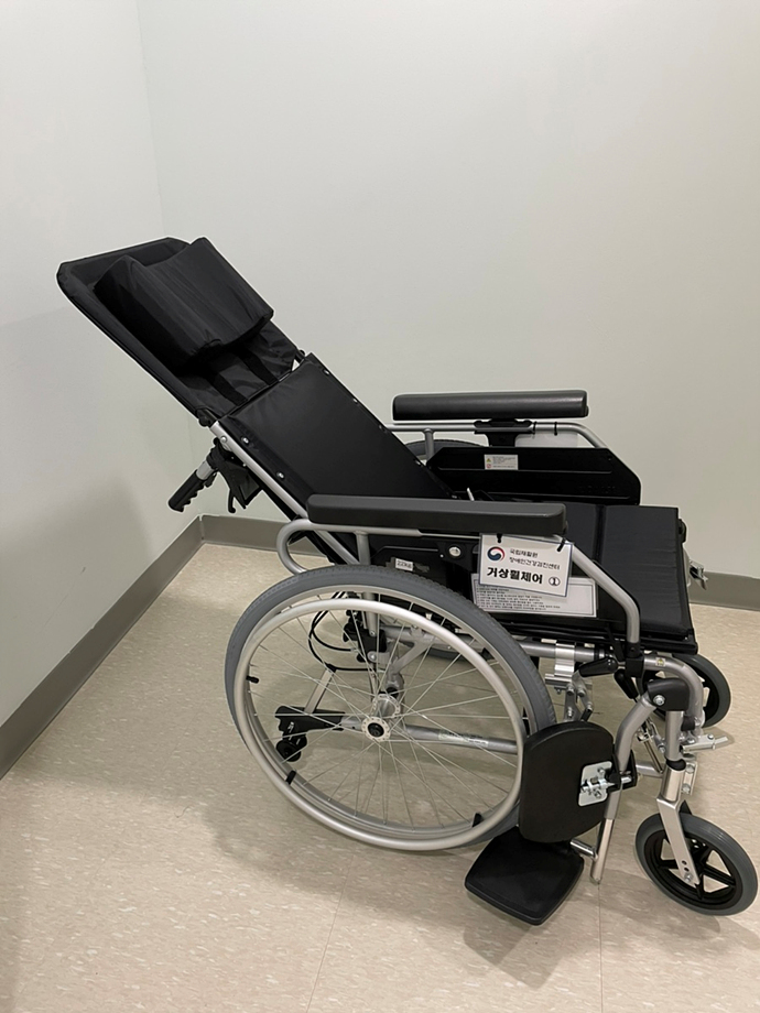 특수 휠체어 사진